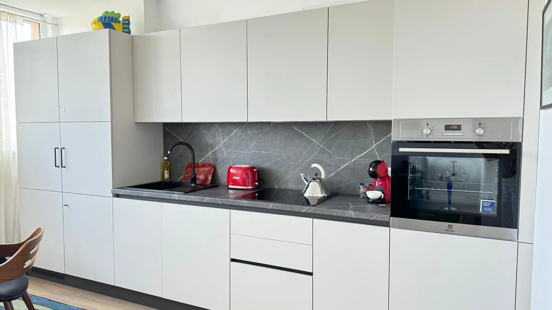 Luxus Living In Burgas Apartment 0*,